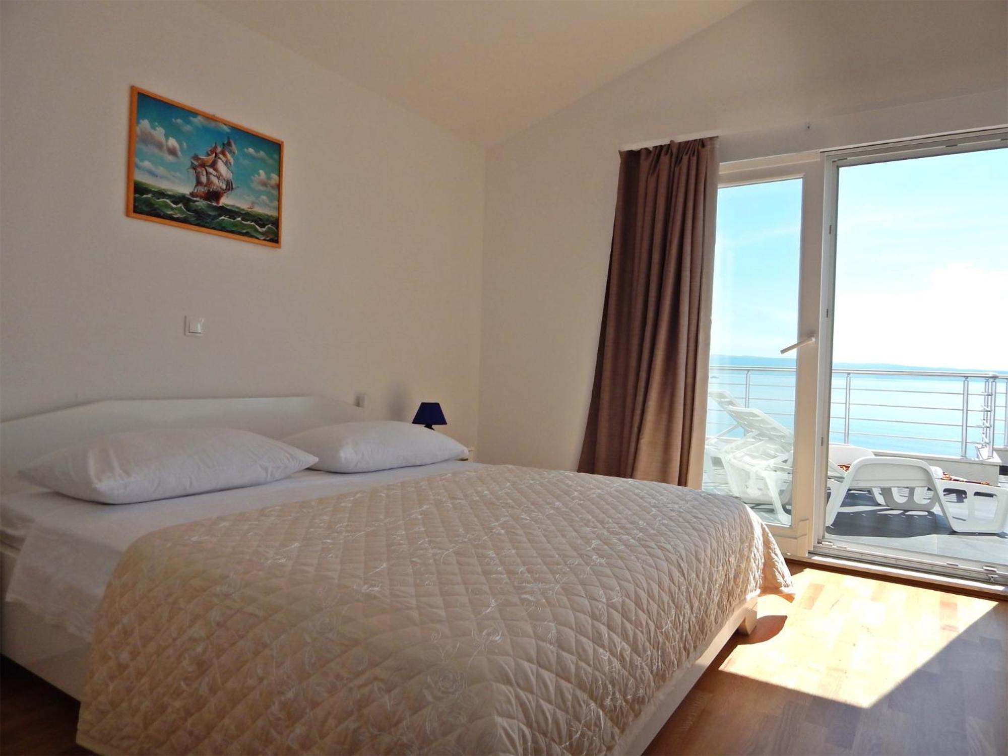 Apartments King Podstrana Ngoại thất bức ảnh