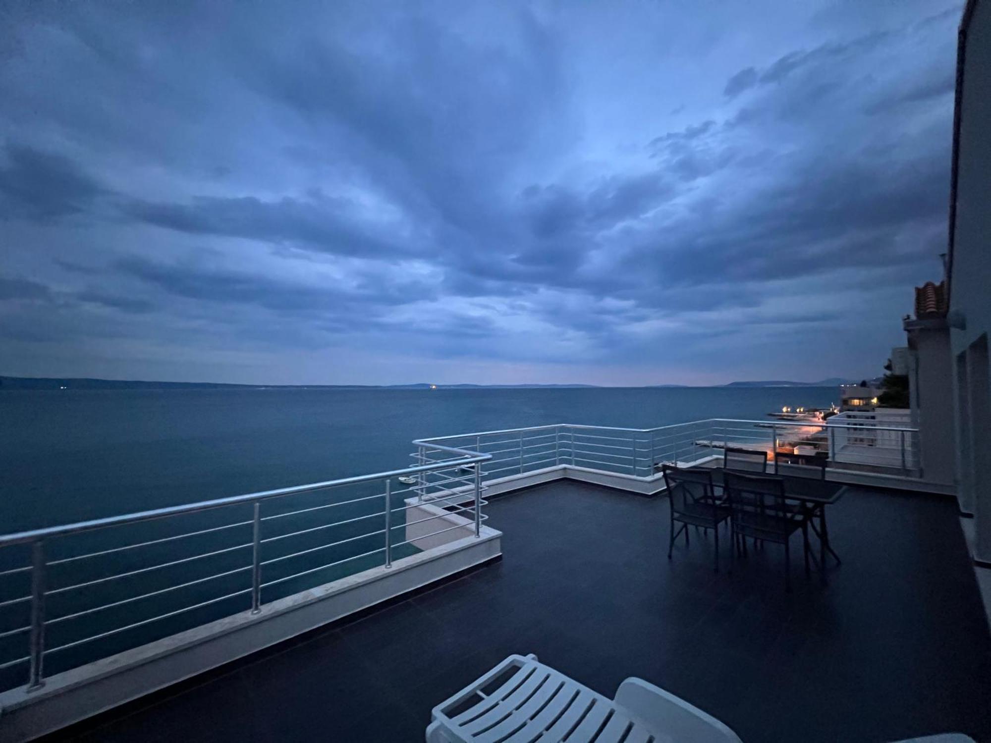 Apartments King Podstrana Ngoại thất bức ảnh
