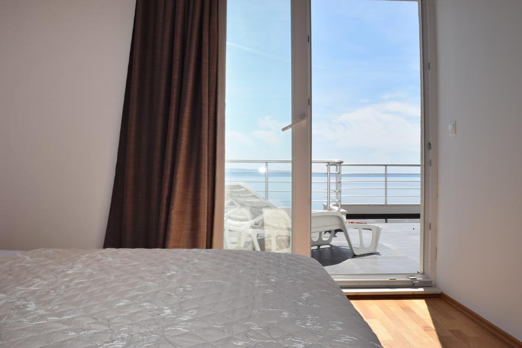 Apartments King Podstrana Ngoại thất bức ảnh